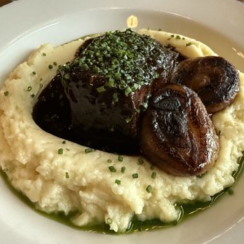 The Archer - Braised Short Riibs - American Near Me - Charleston, South Carolina
