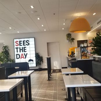 Gregorys Coffee - Coffee & Tea Near Me - Deer Park, New York