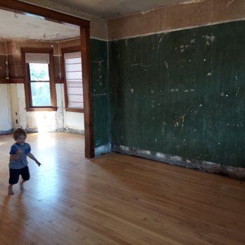 Bosco Plastering - Before - Drywall Installation & Repair Near Me - Chicago, Illinois