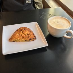 Pumpkin Chocolate Scone + Moroccan Chai