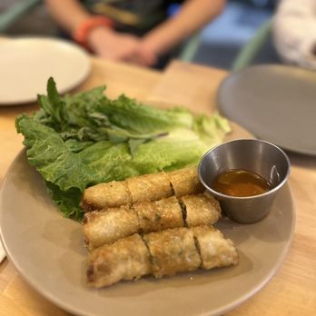 Banh - Spring roll - Vietnamese Near Me - New York, New York