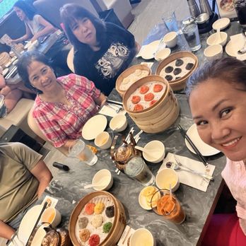 Paradise Dynasty - Chinese Near Me - Glendale, California Paradise Dynasty - Chinese Near Me - Glendale, California