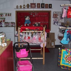 Riverview Pet Grooming Studio and Doggie Boutique