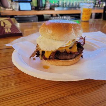 BallPark Pub - Signature pub burger.  With Bacon and egg.  Very good. - Pubs Near Me - Chicago, Illinois
