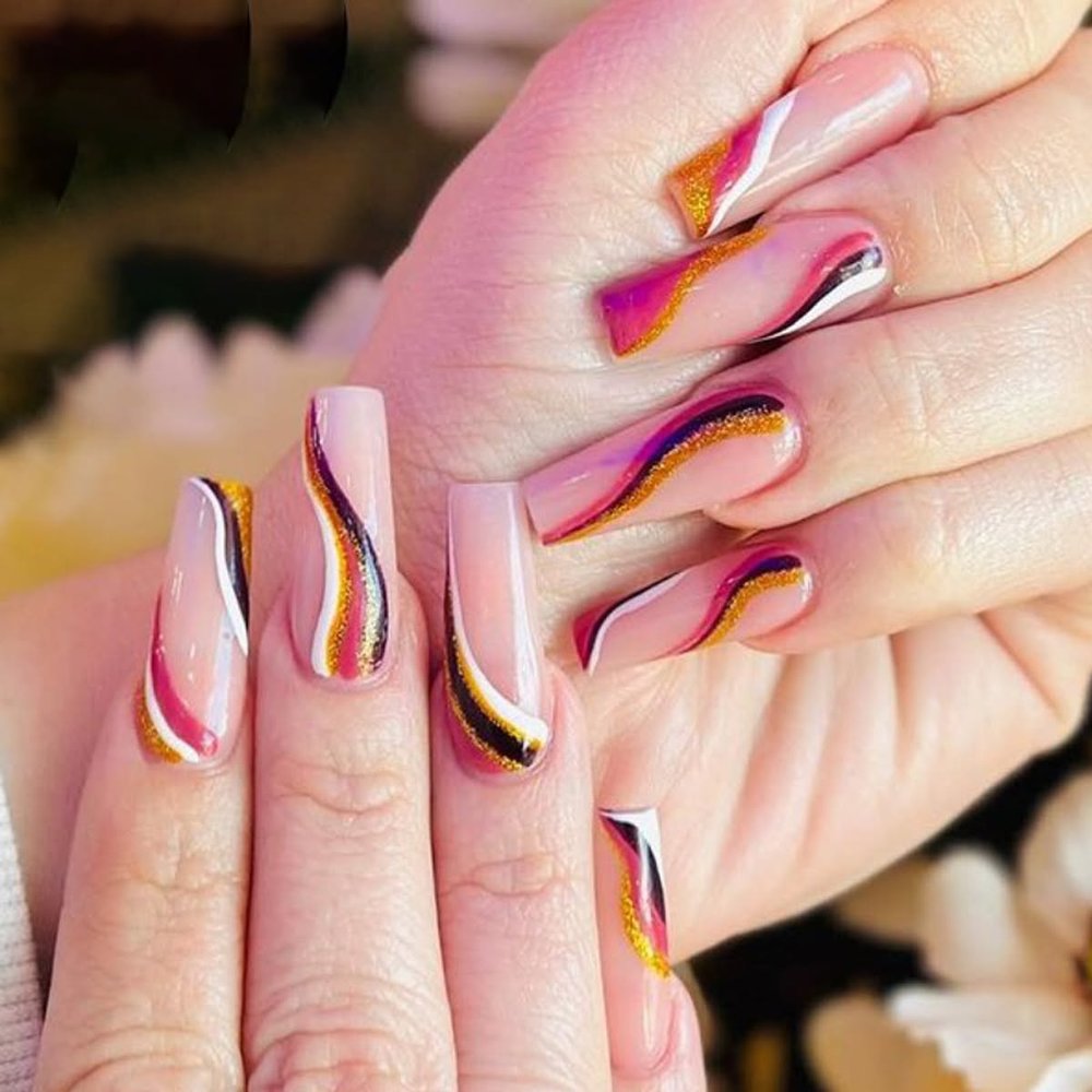 Exotic Nails Logo