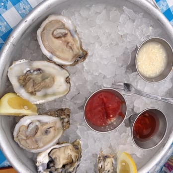 Sam's Chowder House - Seafood Near Me - Half Moon Bay, California