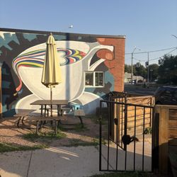 Frankly Coffee - Outdoor patio