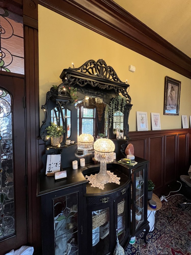 Exceptional Nails & Massage Therapy Logo