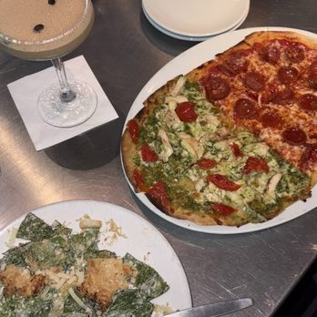 Hanny's - Lounges Near Me - Phoenix, Arizona