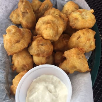 Old Bag of Nails Pub - Fried mushrooms with horseradish sauce - New American Near Me - Newark, Ohio