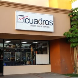 Baja Cuadros - Fachada