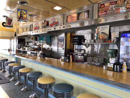 Fezz's Community Diner by null