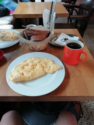 Žižkavárna Cafe. by null