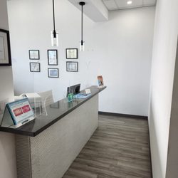 Floss Dental- Pearland