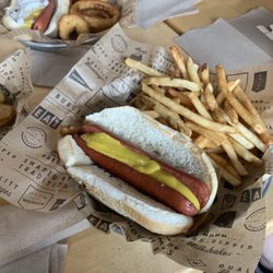 Wayback Burgers - Dog and fries