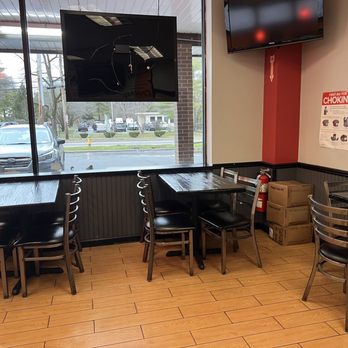 Planet Wings - Chicken Wings Near Me - White Plains, New York
