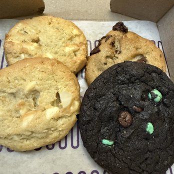 Insomnia Cookies - Bakeries Near Me - San Francisco, California
