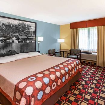 Super 8 by Wyndham Chillicothe - Guest room - Hotels Near Me - Chillicothe, Illinois Super 8 by Wyndham Chillicothe - Guest room - Hotels Near Me - Chillicothe, Illinois