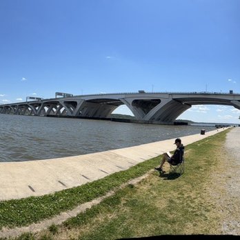 Jones Point Park - Parks Near Me - Alexandria, Virginia