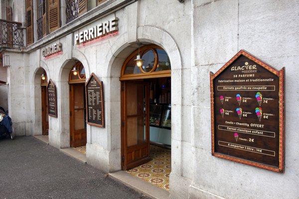 Glacier des Alpes by null