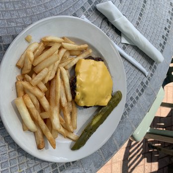 Black Forest Cafe - German Near Me - Oregon, Ohio