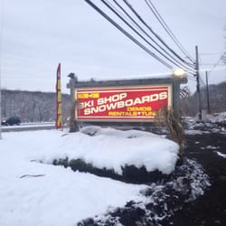 Razor Tune Ski & Snowboard Shop