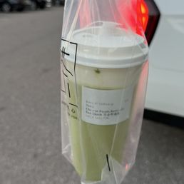Avocado Pomelo 牛油果甘露 Avocado Pomelo 牛油果甘露