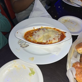 Bella Luna - plates of food on a table - Italian Near Me - Camden, Arkansas
