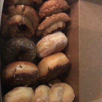 Donut Drop - Assorted donuts - Donuts Near Me - Schaumburg, Illinois Donut Drop - Assorted donuts - Donuts Near Me - Schaumburg, Illinois