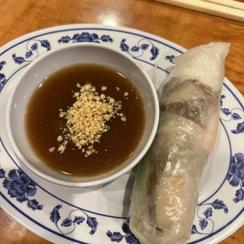 Mekong - Soft spring roll with shrimp and pork Bi Cuon (1) - Vietnamese Near Me - Richmond, Virginia Mekong - Soft spring roll with shrimp and pork Bi Cuon (1) - Vietnamese Near Me - Richmond, Virginia