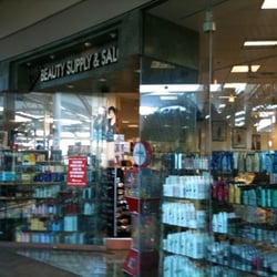Lisa's Beauty Supply & Salon