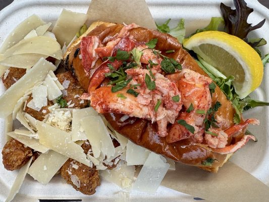 Brown Bag Seafood Co. by null