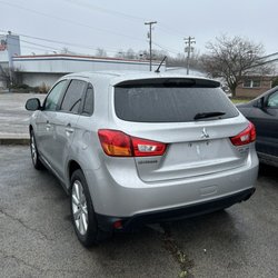 Credit Auto Mart - 2015 Mitsubishi outlander sport