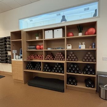 barre3 - Selection of weights and bands for class as well as sweat towels - Barre Classes Near Me - Arlington, Virginia barre3 - Selection of weights and bands for class as well as sweat towels - Barre Classes Near Me - Arlington, Virginia