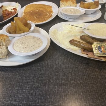 Mac's Breakfast Anytime - 2 orders of Granny's Sampler and all food that comes with it. - Breakfast & Brunch Near Me - Aberdeen, North Carolina