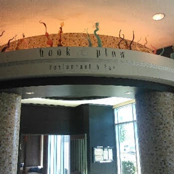 Hook & Plow - New American Near Me - Seattle, Washington
