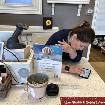 Nothing Bundt Cakes - Bakeries Near Me - Mission Viejo, California