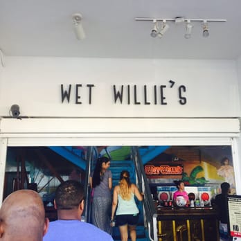 Wet Willie's - Lounges Near Me - Miami Beach, Florida