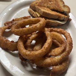 Midway Oh-Boy Restaurant - Patty Melt + onion rings = 12.69