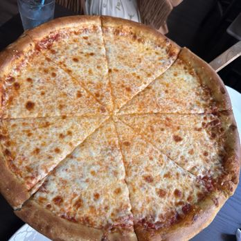 The Side Piece - Wine Bars Near Me - Nashville, Tennessee The Side Piece - Wine Bars Near Me - Nashville, Tennessee