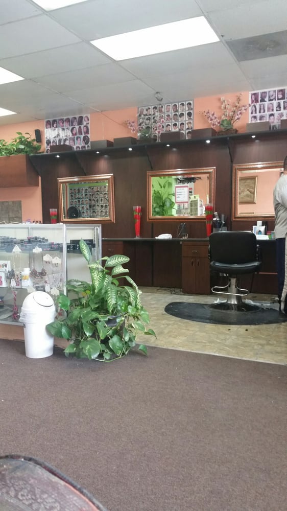 TANIA’S BEAUTY SALON Updated August 2024 5610 Pacific Blvd