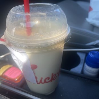 Chick-fil-A - Seasonal Key Lime Frosted Lemonade Beverages - Fast Food Near Me - Torrance, California