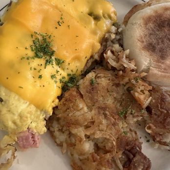 Mountain View Cafe and Catering - Omelette with mushrooms, brocolli, ham and bacon. - Breakfast & Brunch Near Me - Black Forest, Colorado Mountain View Cafe and Catering - Omelette with mushrooms, brocolli, ham and bacon. - Breakfast & Brunch Near Me - Black Forest, Colorado