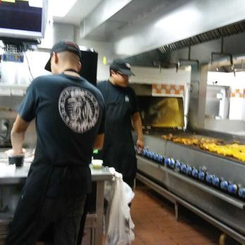 El Pollo Loco - Fast Food Near Me - Compton, California