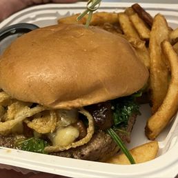 Garlic Three Cheese Burger