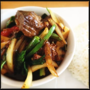Thai Lotus Restaurant - Lunch combo L12: Spicy beef stew with rice, fried egg roll, fried wonton + soup for $7.25 - Thai Near Me - Phoenix, Arizona Thai Lotus Restaurant - Lunch combo L12: Spicy beef stew with rice, fried egg roll, fried wonton + soup for $7.25 - Thai Near Me - Phoenix, Arizona