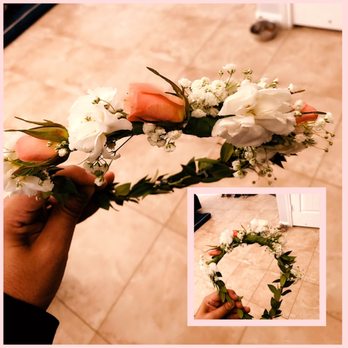 La Fleur Fresh Flower Market - They made my daughter a small crown of flowers which turned out great . - Florists Near Me - Austin, Texas La Fleur Fresh Flower Market - They made my daughter a small crown of flowers which turned out great . - Florists Near Me - Austin, Texas