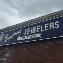 Borden Jewelry & Gifts