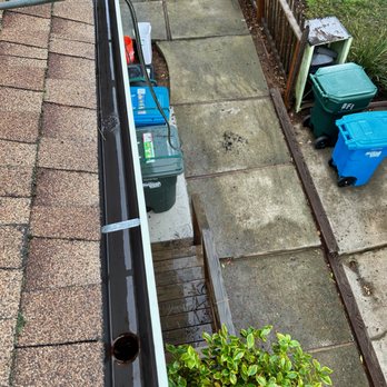 Elite Building Services - Clean gutters that were filled with pine needles beforehand. - Window Washing Near Me - San Jose, California