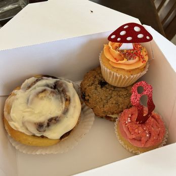 Mad Batters - Bakeries Near Me - Eugene, Oregon